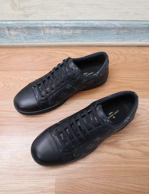 Picture of Louis Vuitton Shoes _SKULVsz38-45jyh094915111